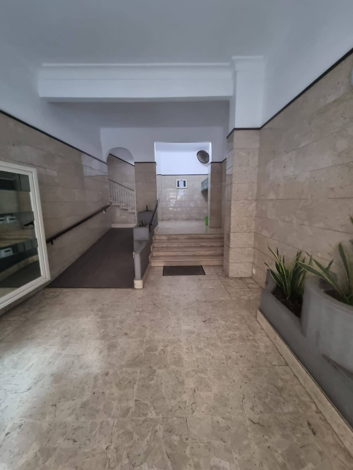 Appartamento in vendita a Taranto, Trecarrare