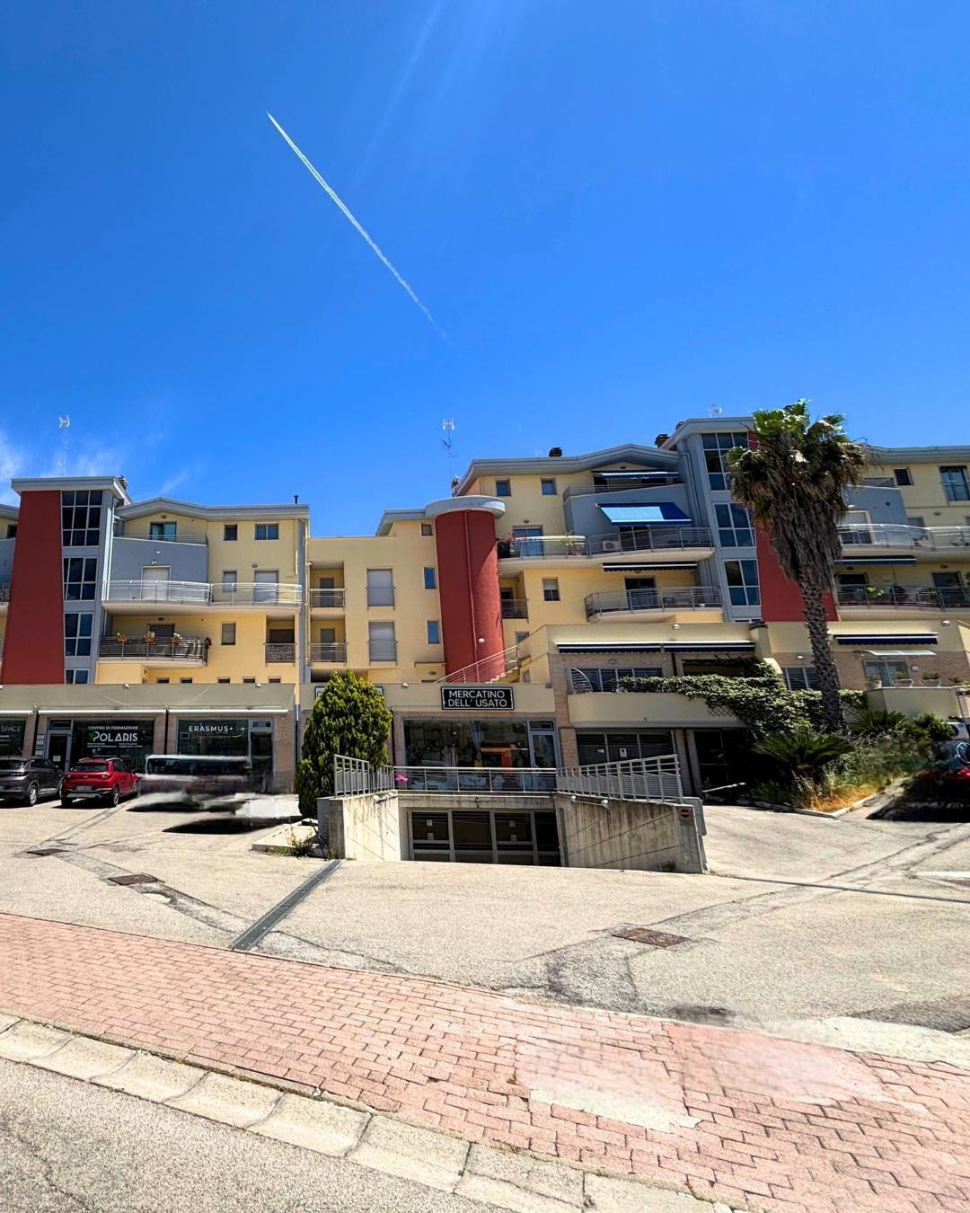 Box/Garage 28mq in vendita a Vasto