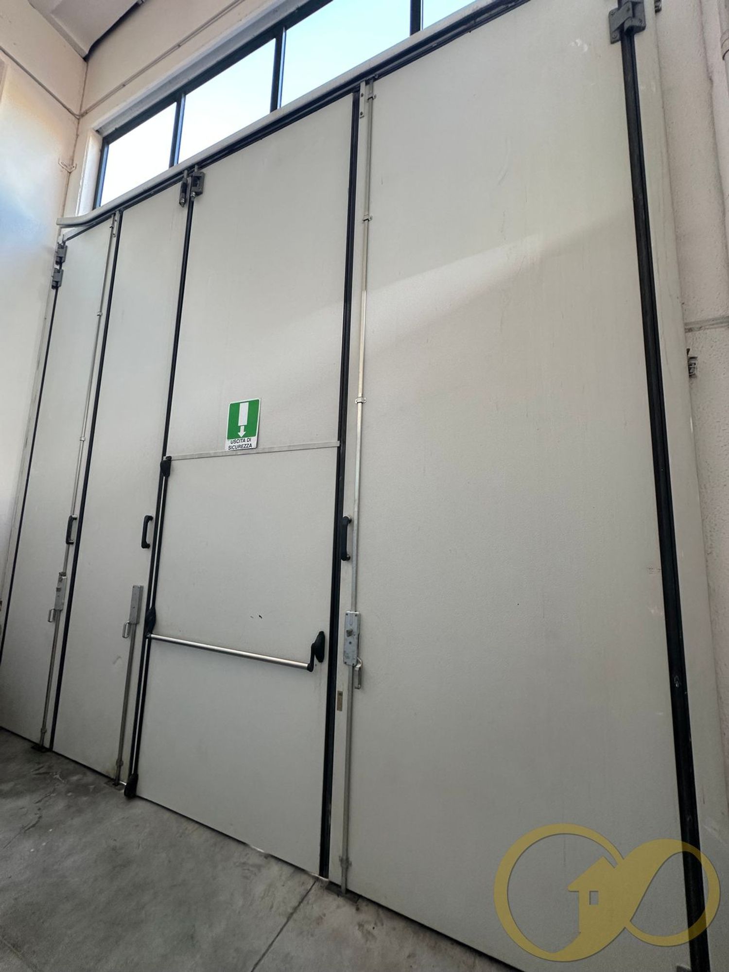 Capannone in vendita a Civitanova Marche