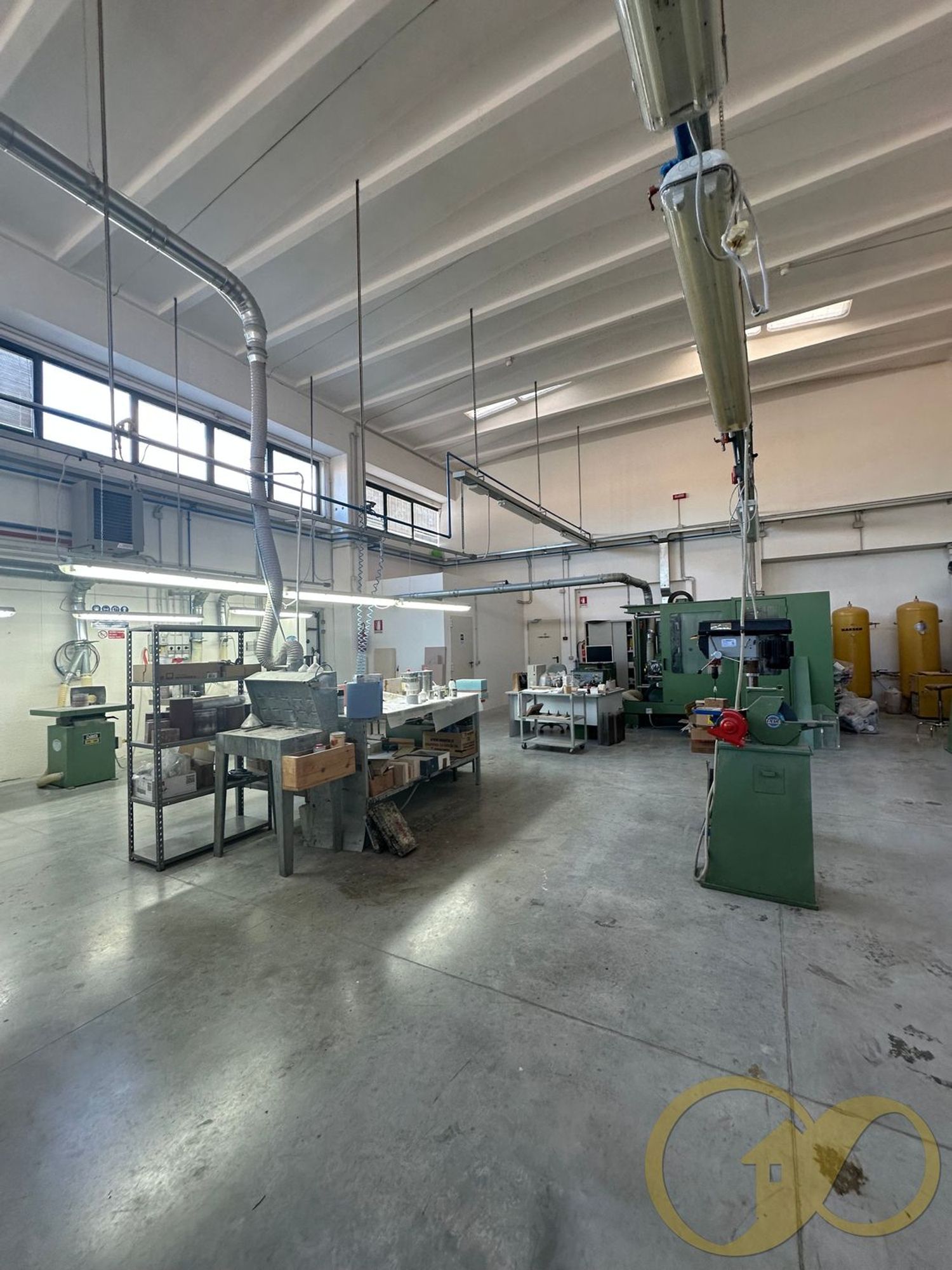 Capannone in vendita a Civitanova Marche