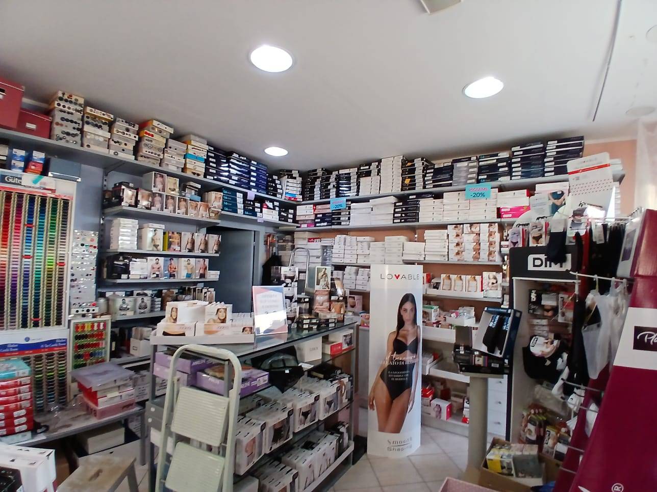 Attivit commerciale in vendita a Fermo