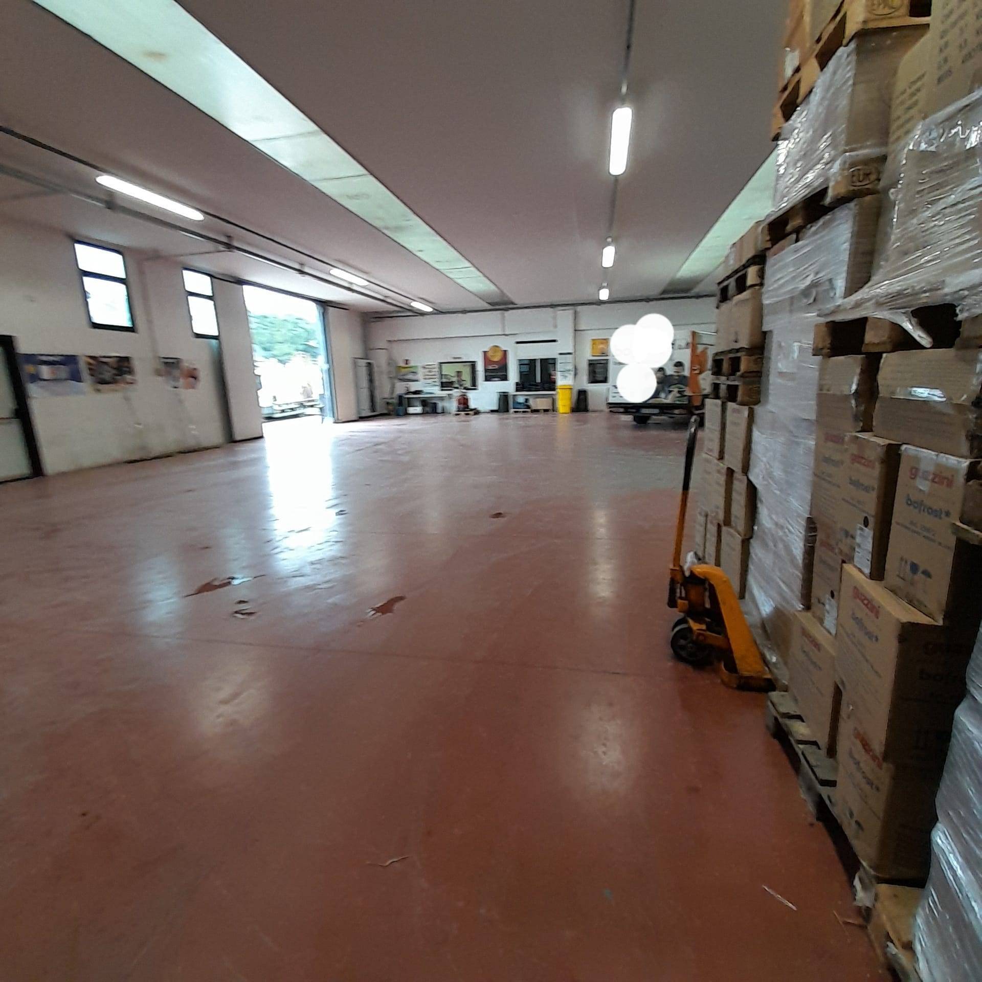 Capannone in affitto a Fermo