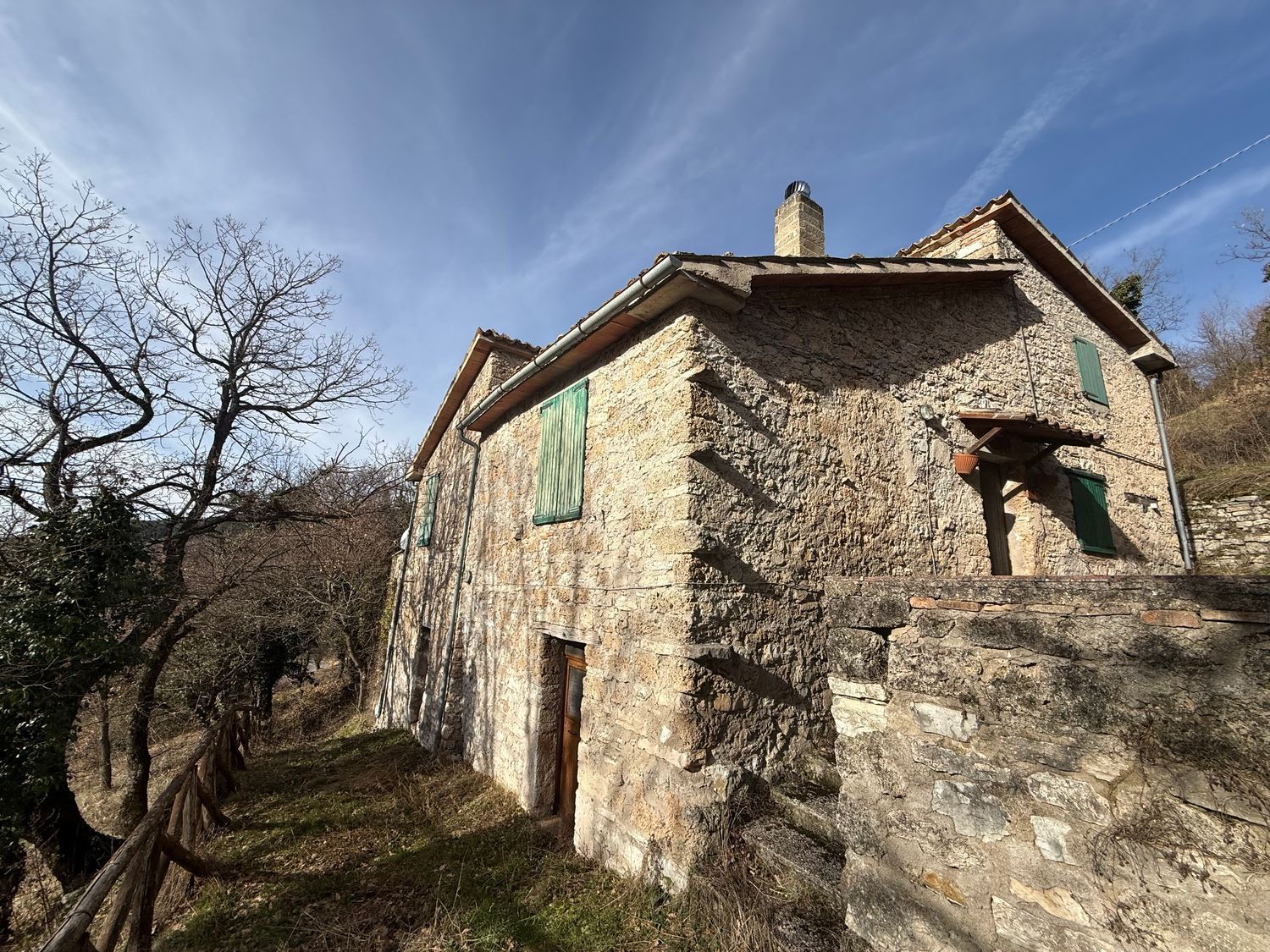 Casa singola in vendita a Fiastra