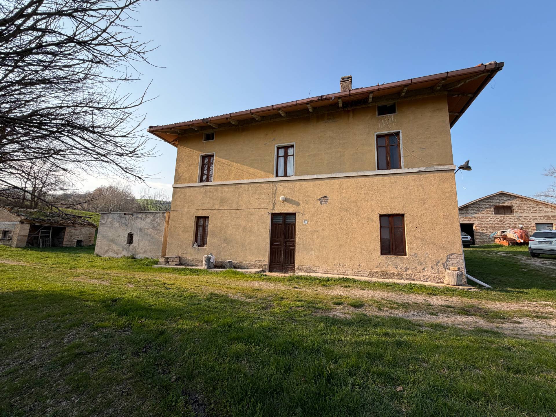 Casa singola in vendita a Tolentino