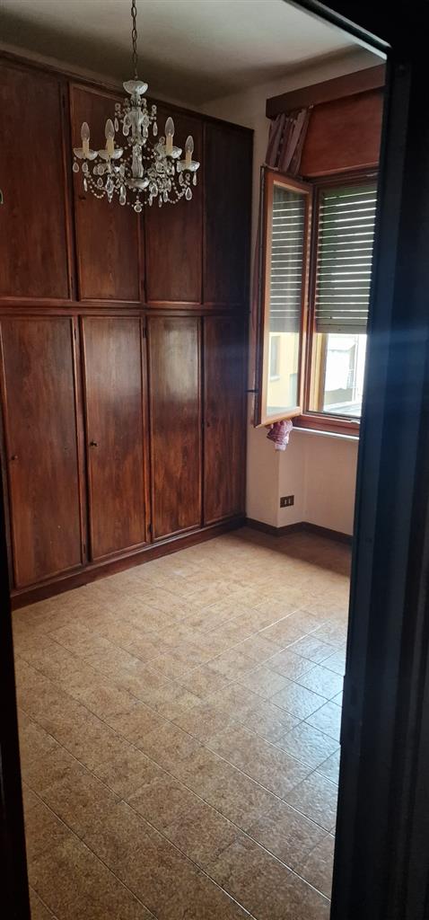 Appartamento con terrazzo in via schiapparelli 9, Cuneo