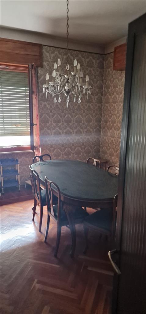 Appartamento con terrazzo in via schiapparelli 9, Cuneo