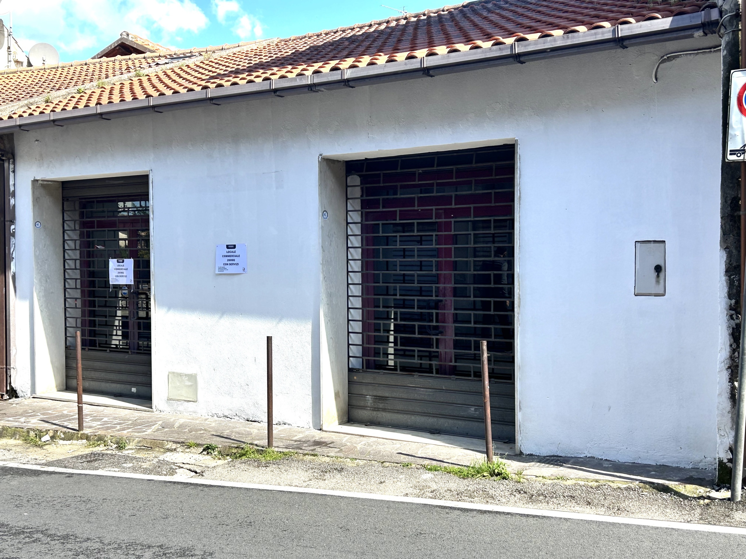 Locale commerciale in vendita in via porta romana 5-7, Terracina