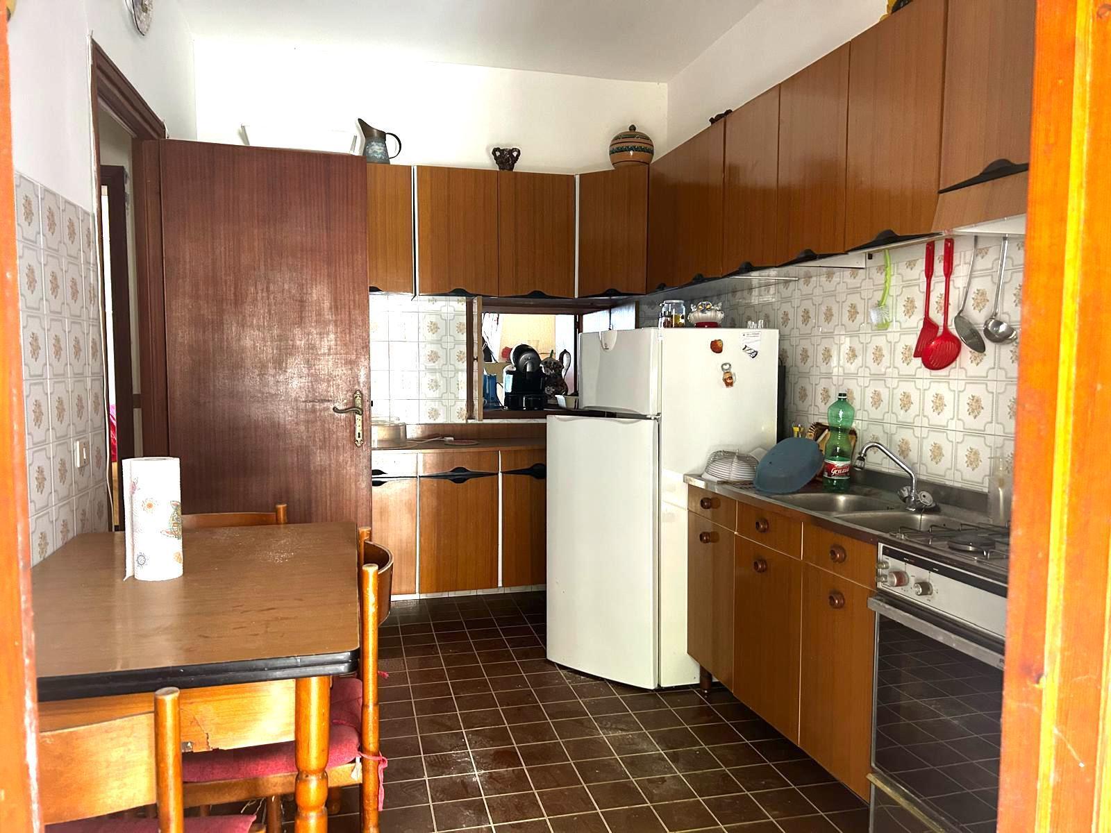 Stabile/Palazzo con terrazzi in via oliveti 20, Monte San Biagio