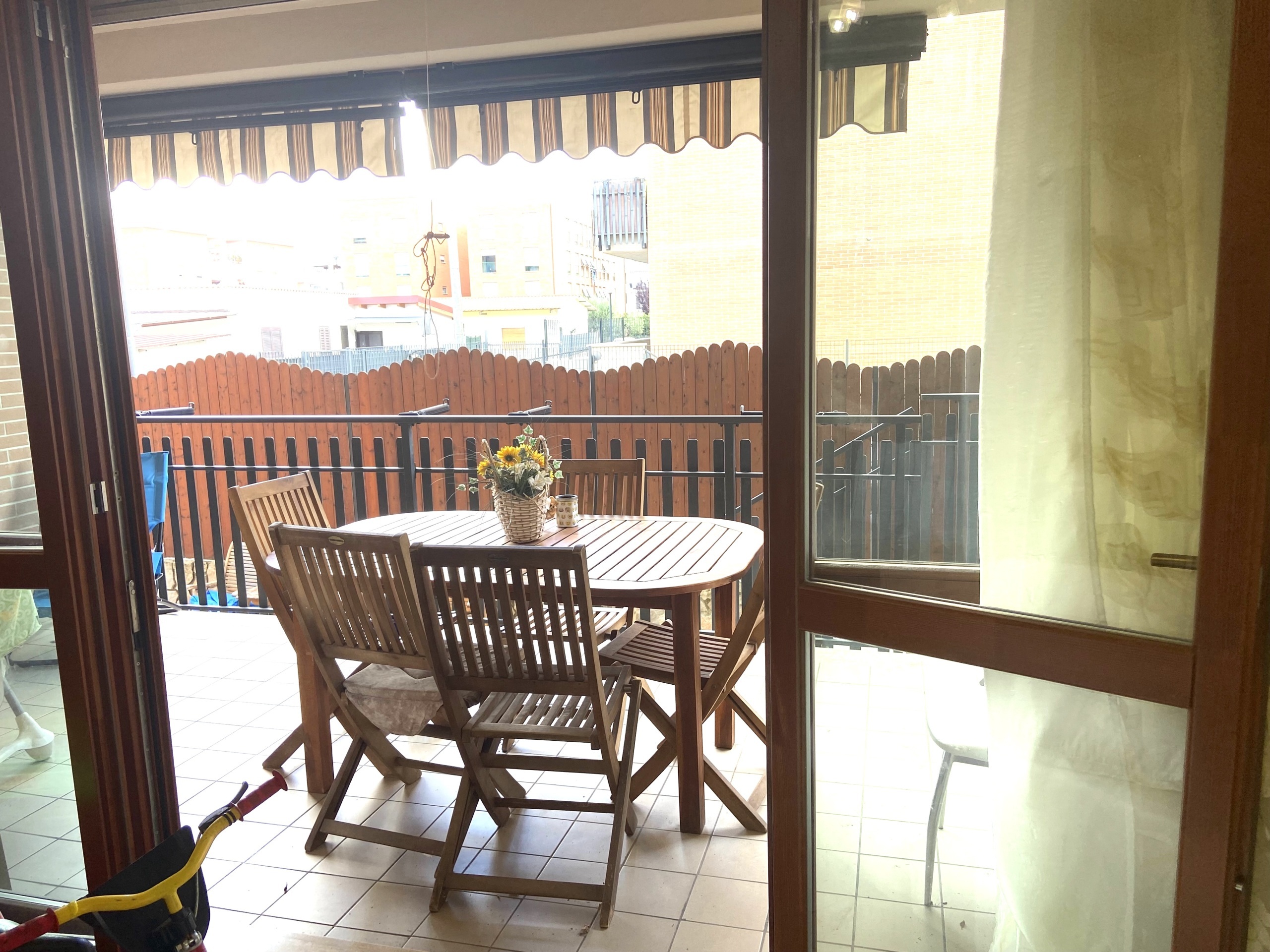 Appartamento con giardino in via marcia 6, Terracina