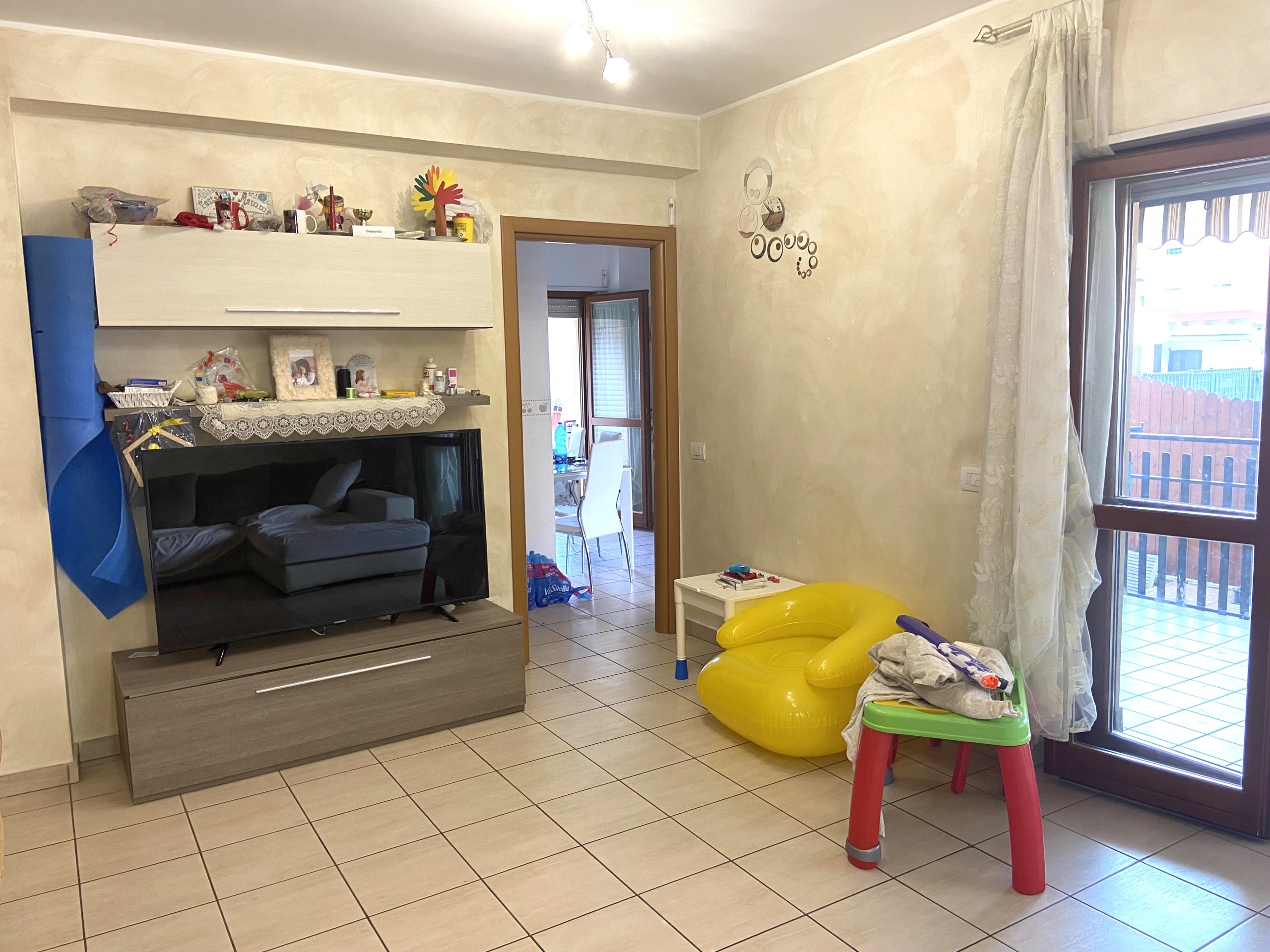 Appartamento con giardino in via marcia 6, Terracina