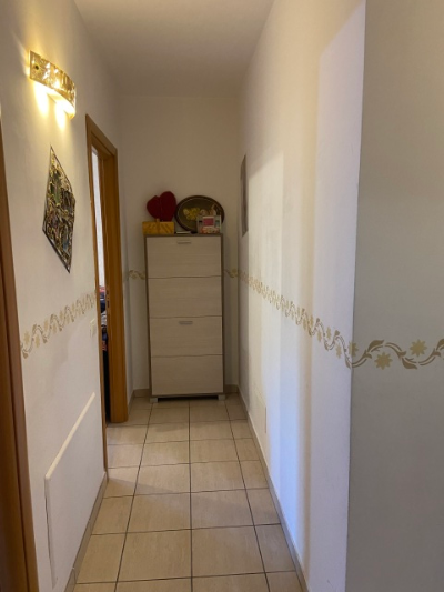 Appartamento con giardino in via marcia 6, Terracina