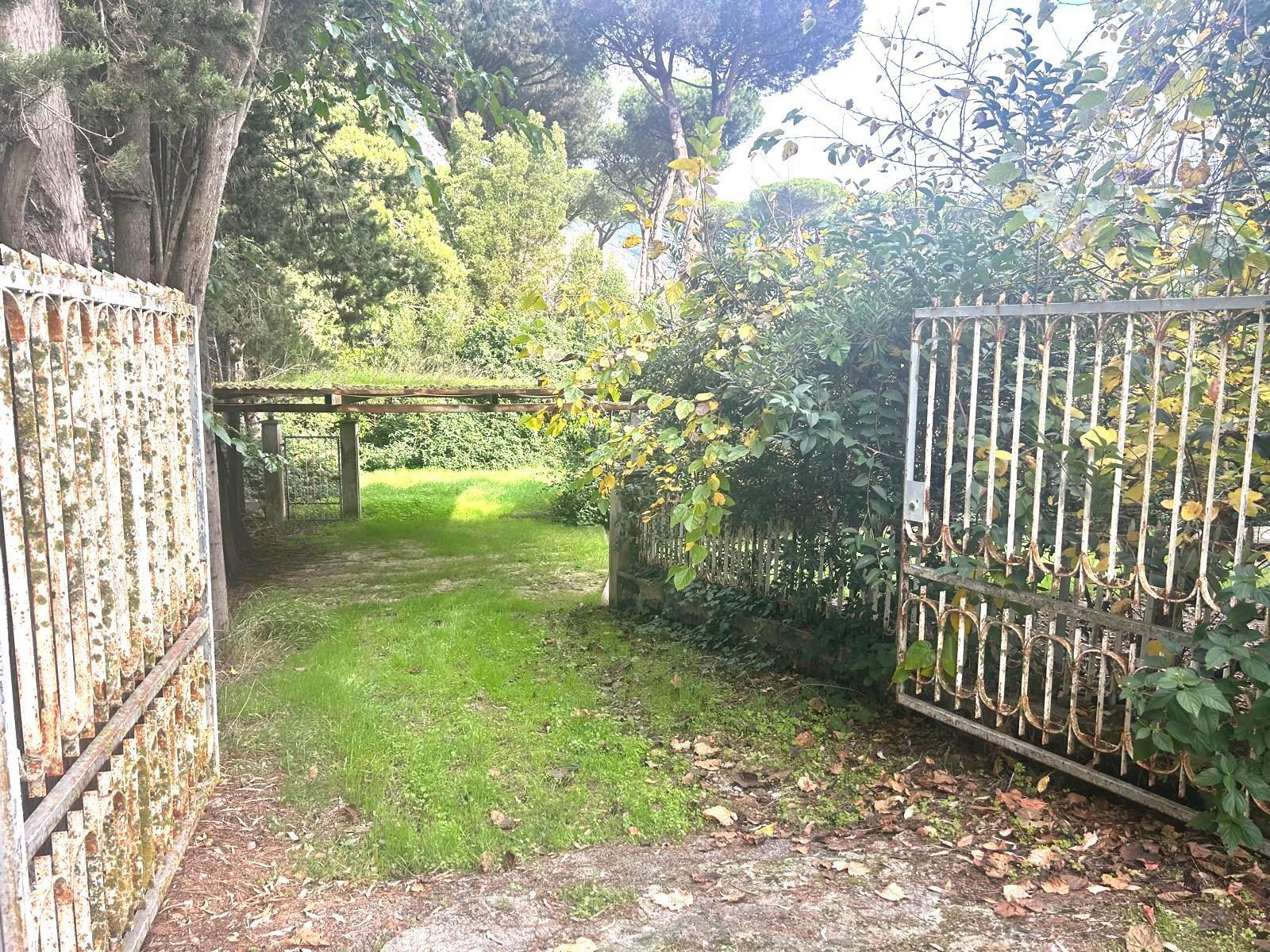 Appartamento con giardino in via flacca 123, Fondi