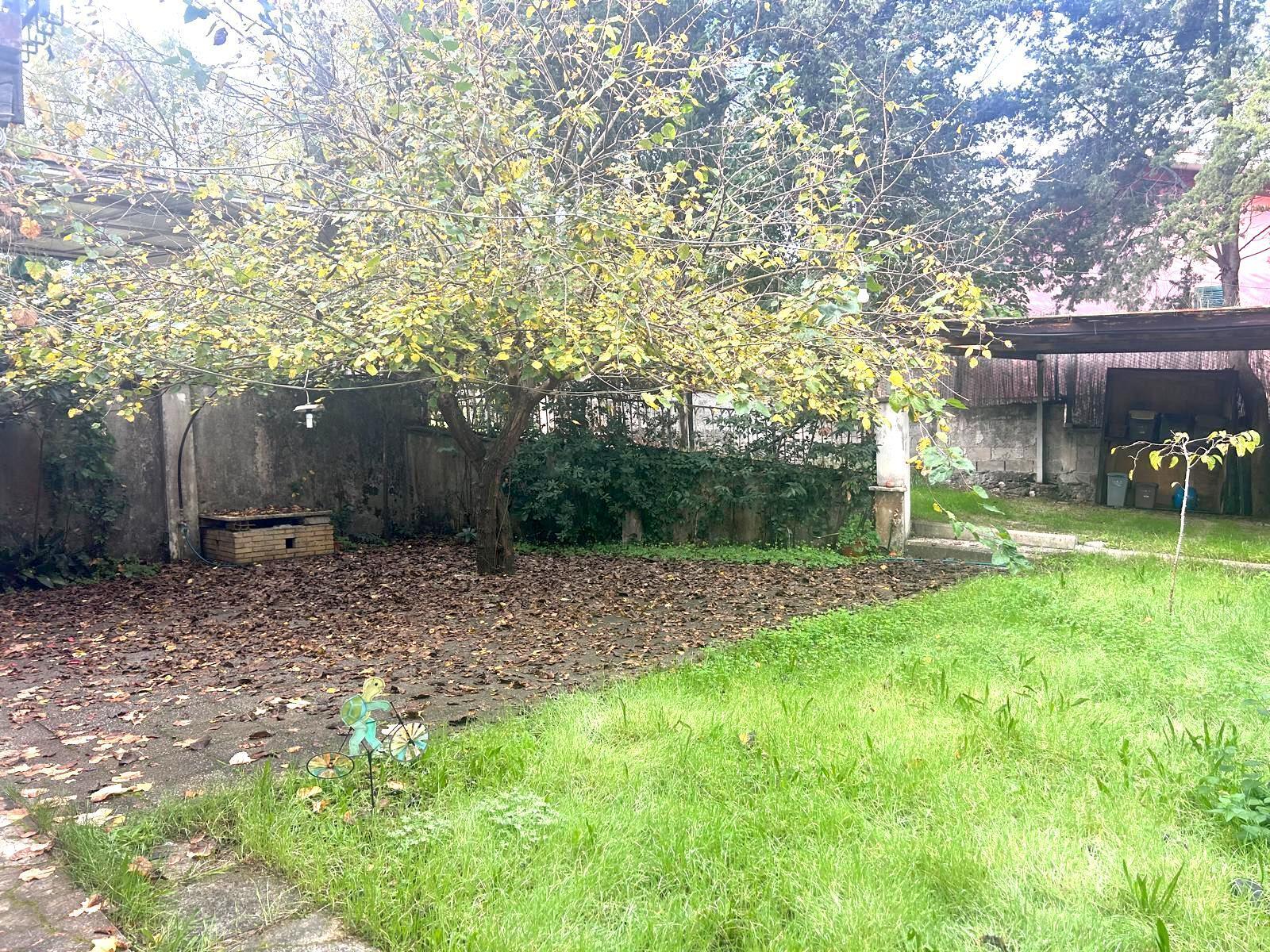 Appartamento con giardino in via flacca 123, Fondi