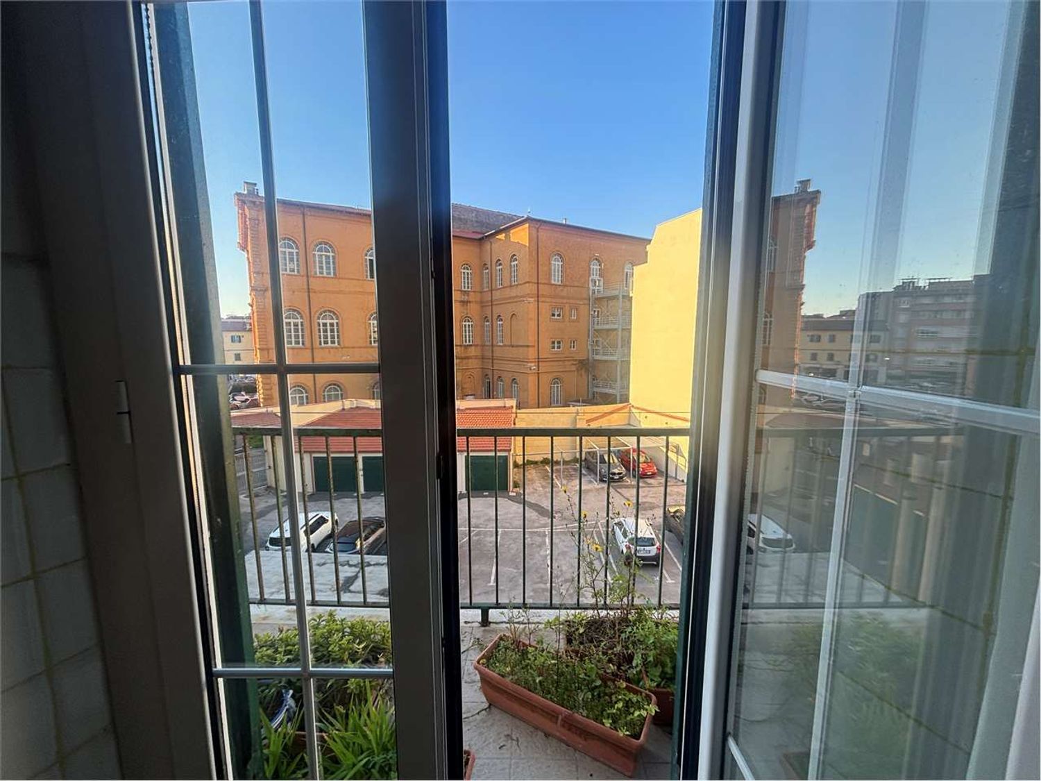 Appartamento in vendita a Livorno