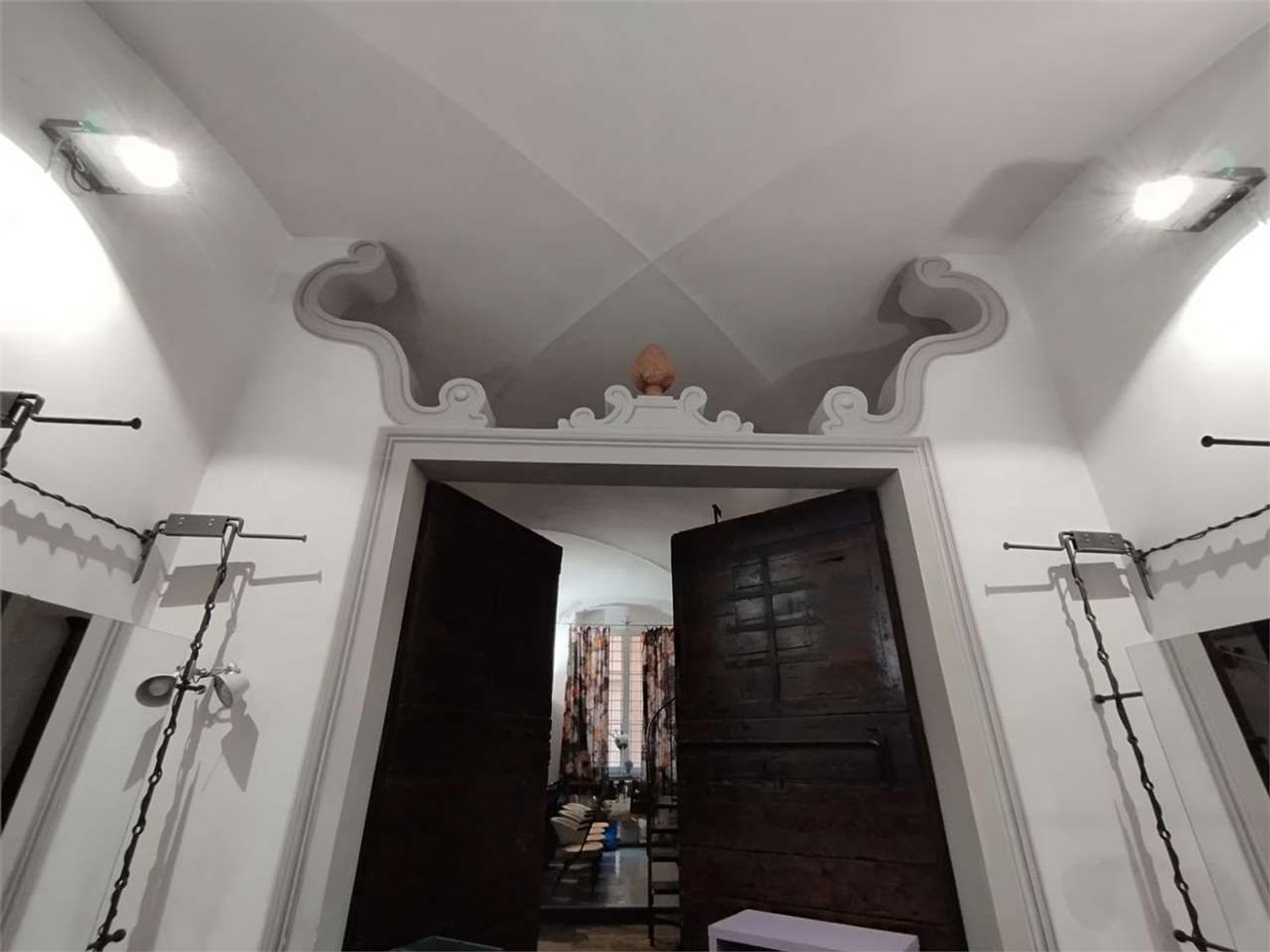 Locale commerciale in affitto a Livorno