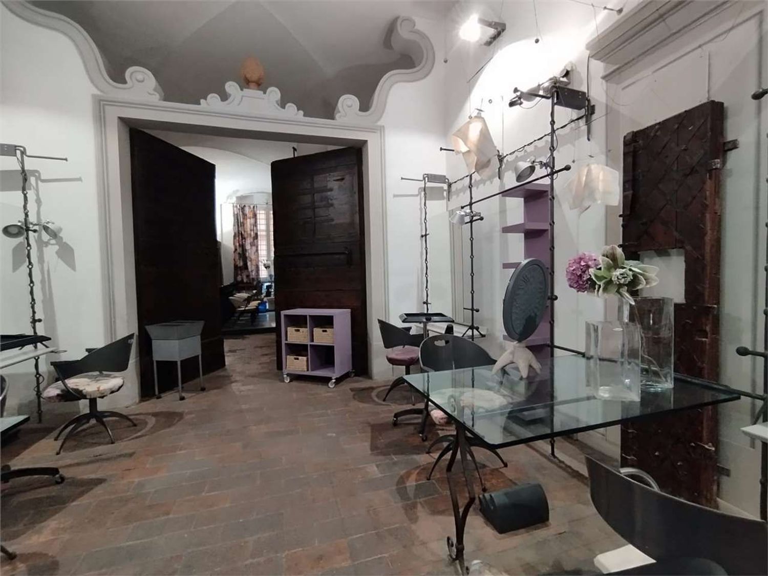 Locale commerciale in affitto a Livorno