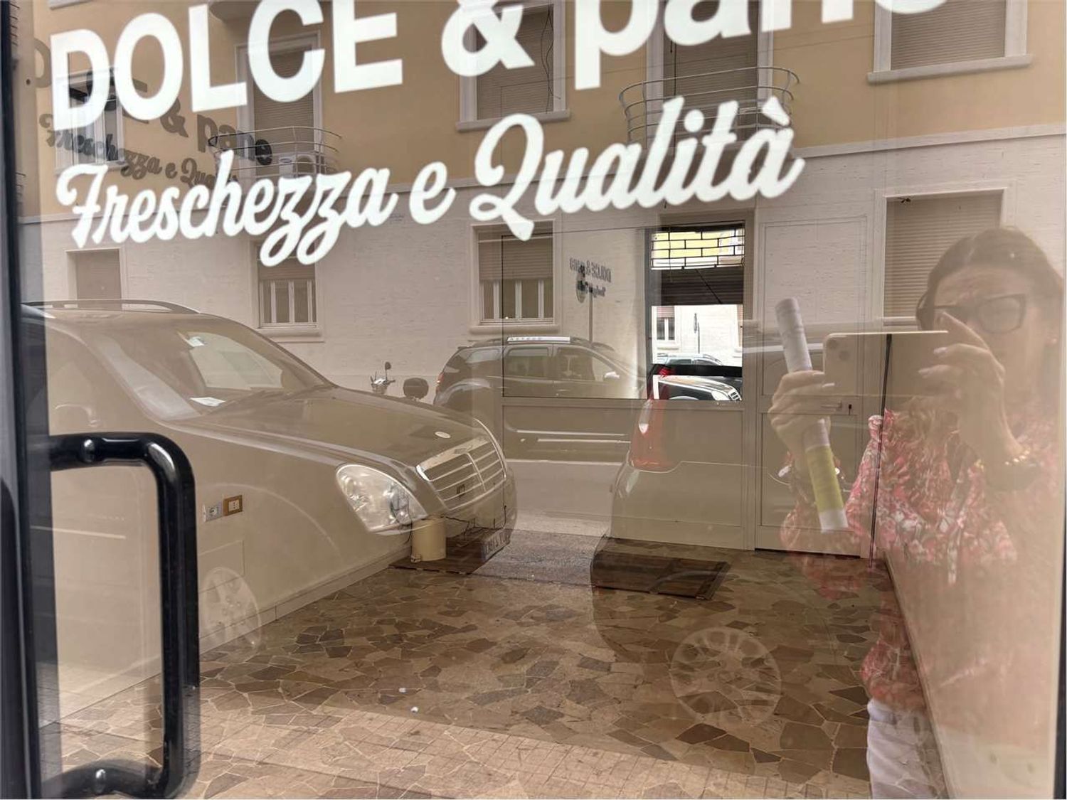 Locale commerciale in affitto a Livorno