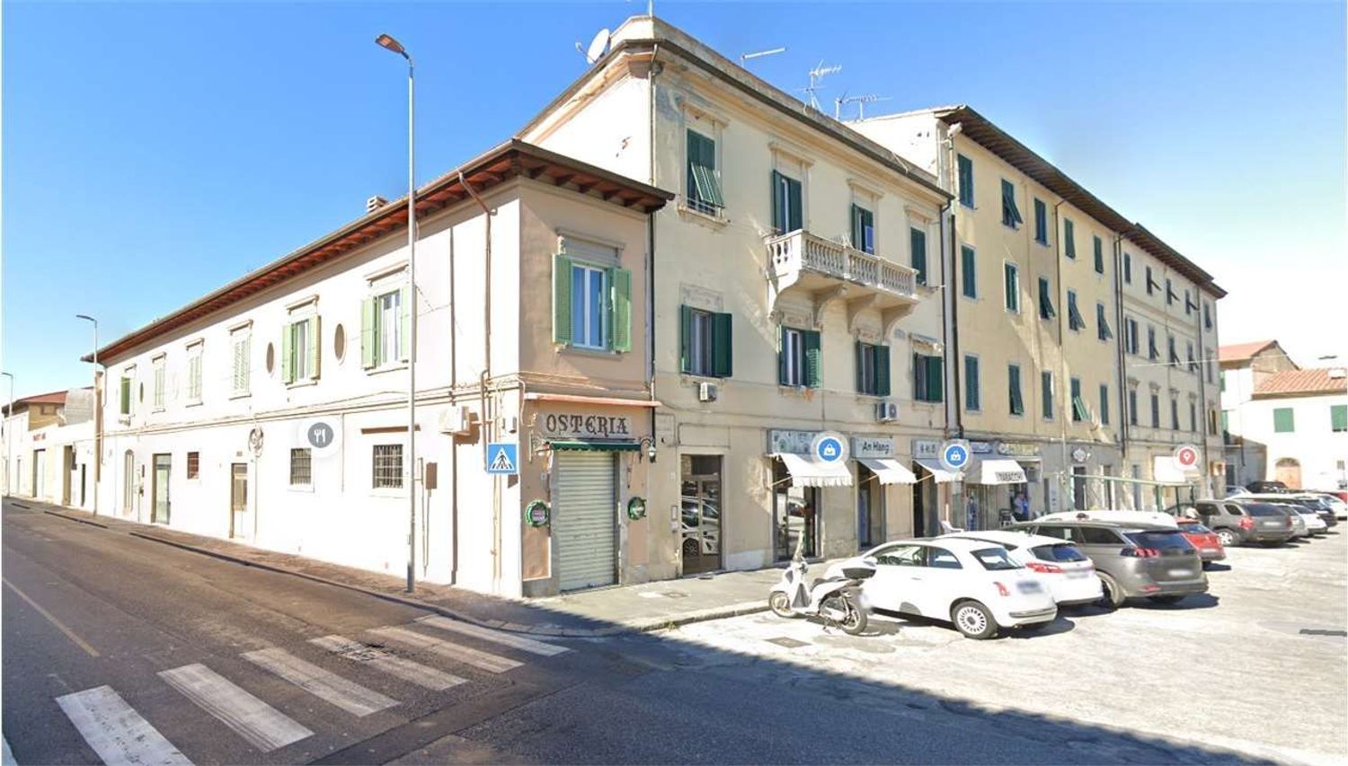 Locale commerciale in vendita a Livorno