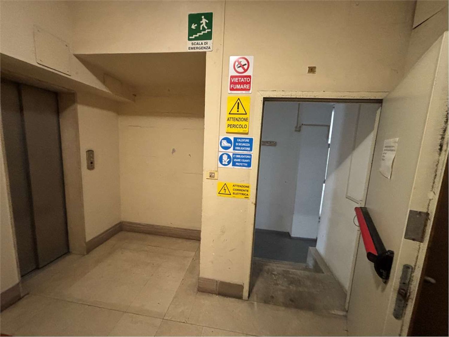 Ufficio in affitto a Livorno