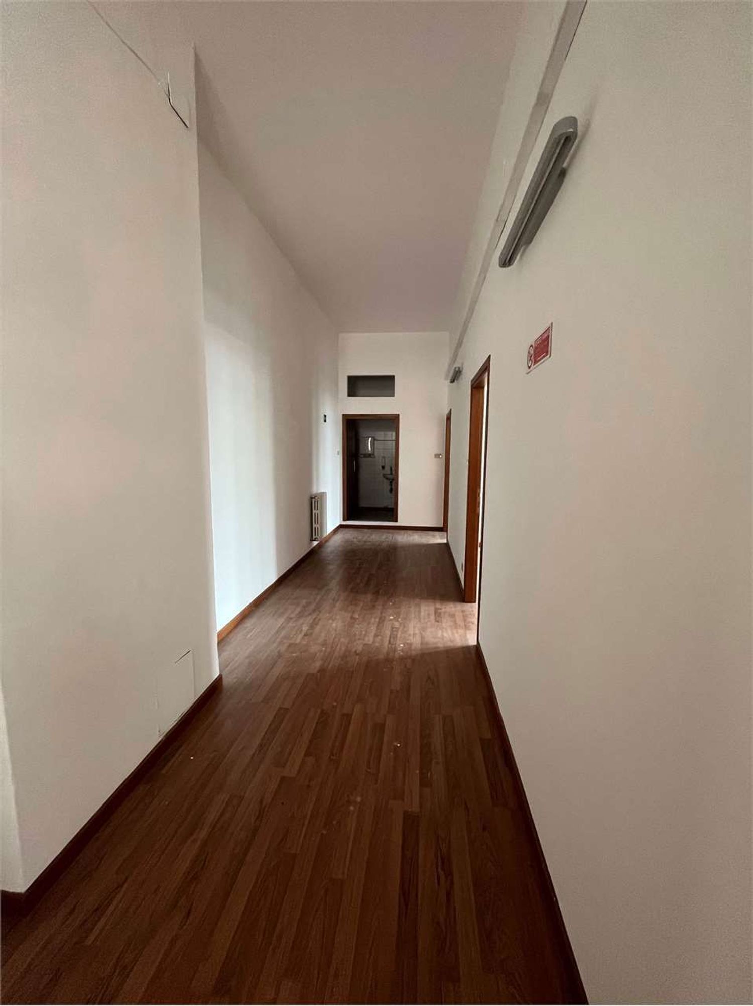 Ufficio nuovo a Livorno