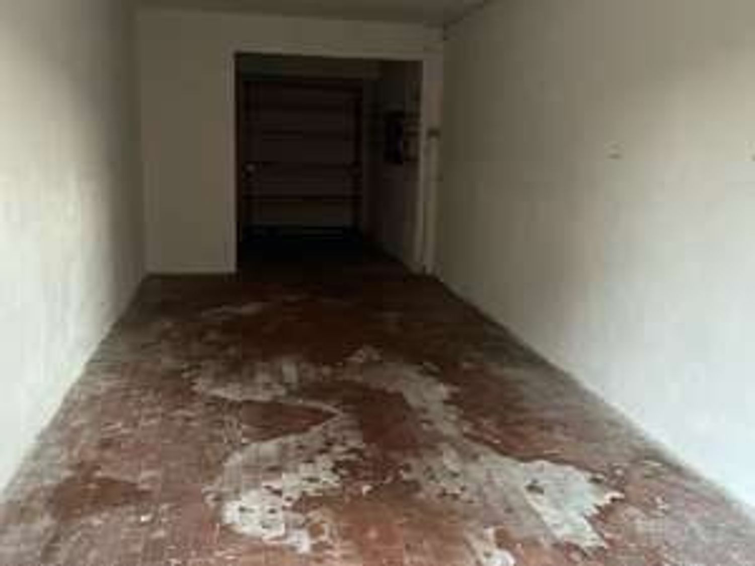 Box/Garage 25mq in affitto a Livorno