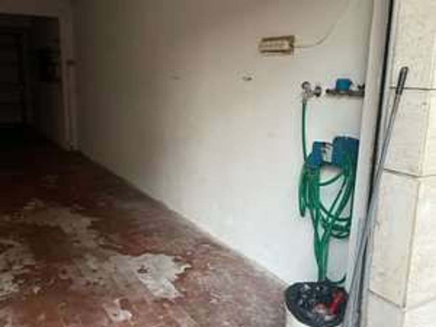 Box/Garage 25mq in affitto a Livorno