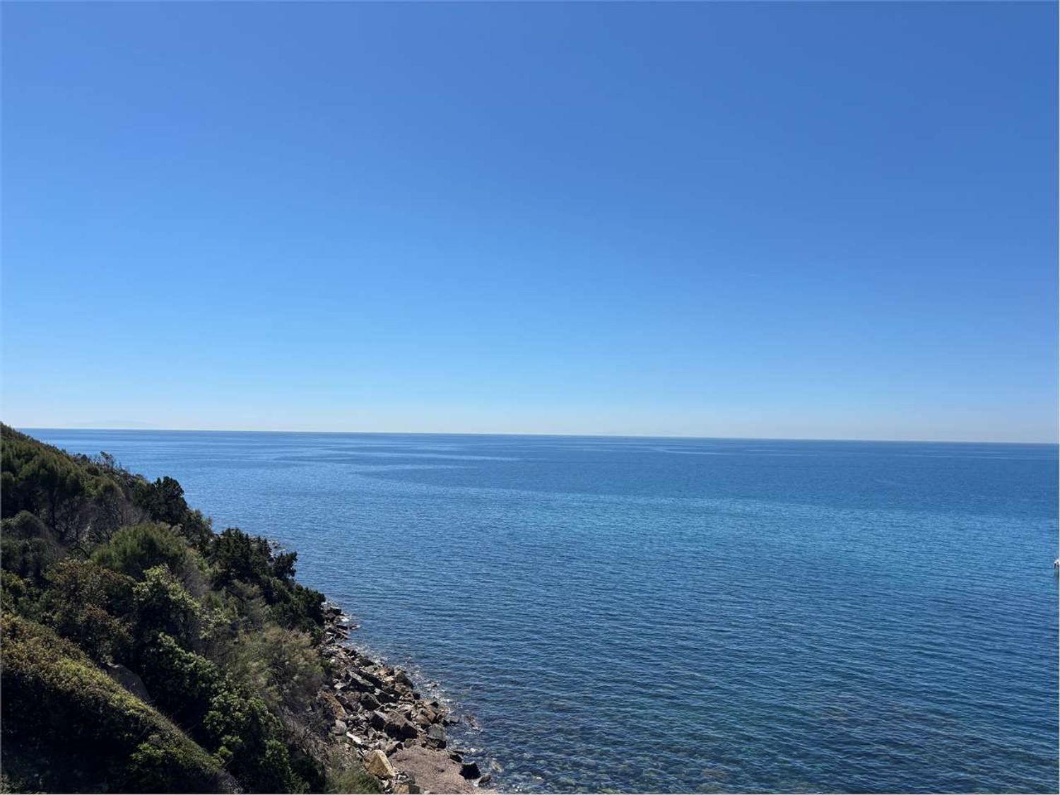 Casa indipendente con giardino a Rosignano Marittimo