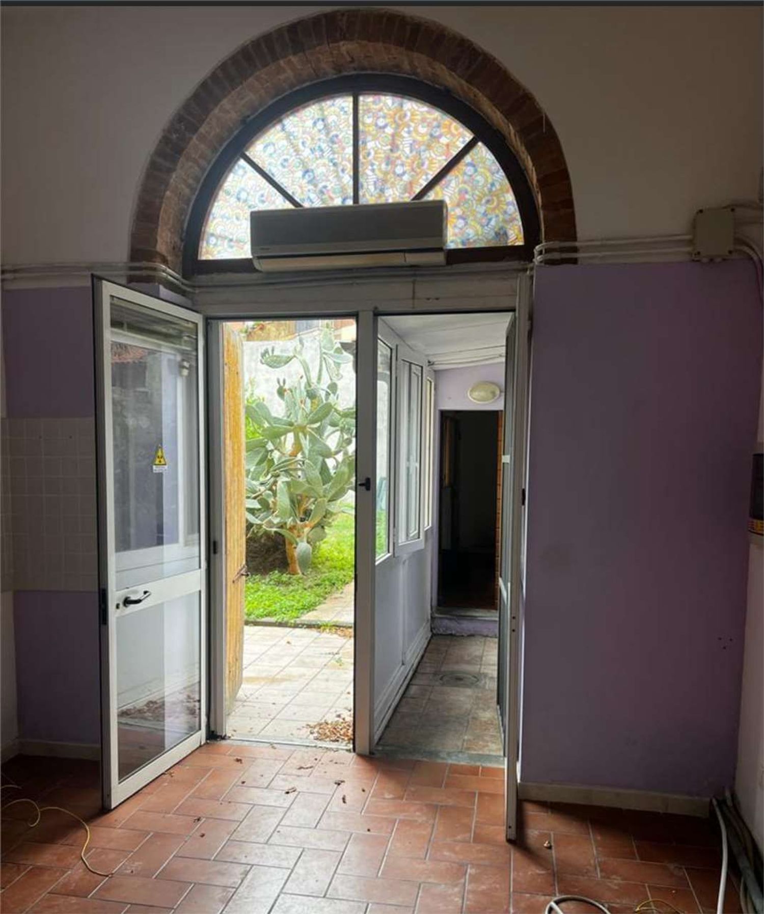 Locale commerciale in affitto a Livorno