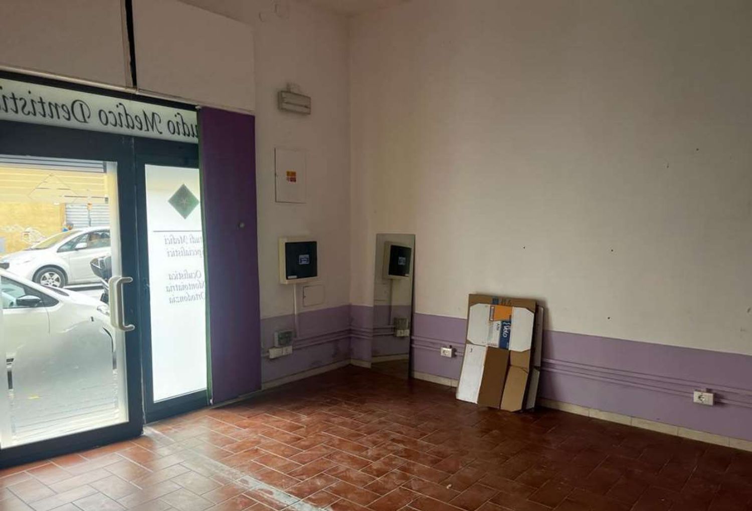 Locale commerciale in affitto a Livorno