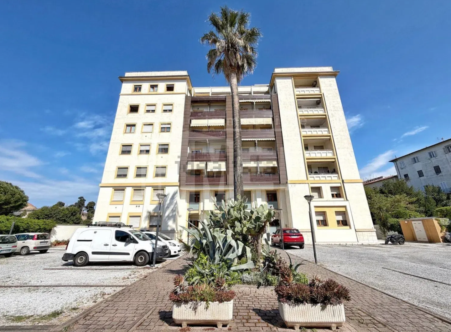 Box/Garage 12mq in affitto, Livorno attias