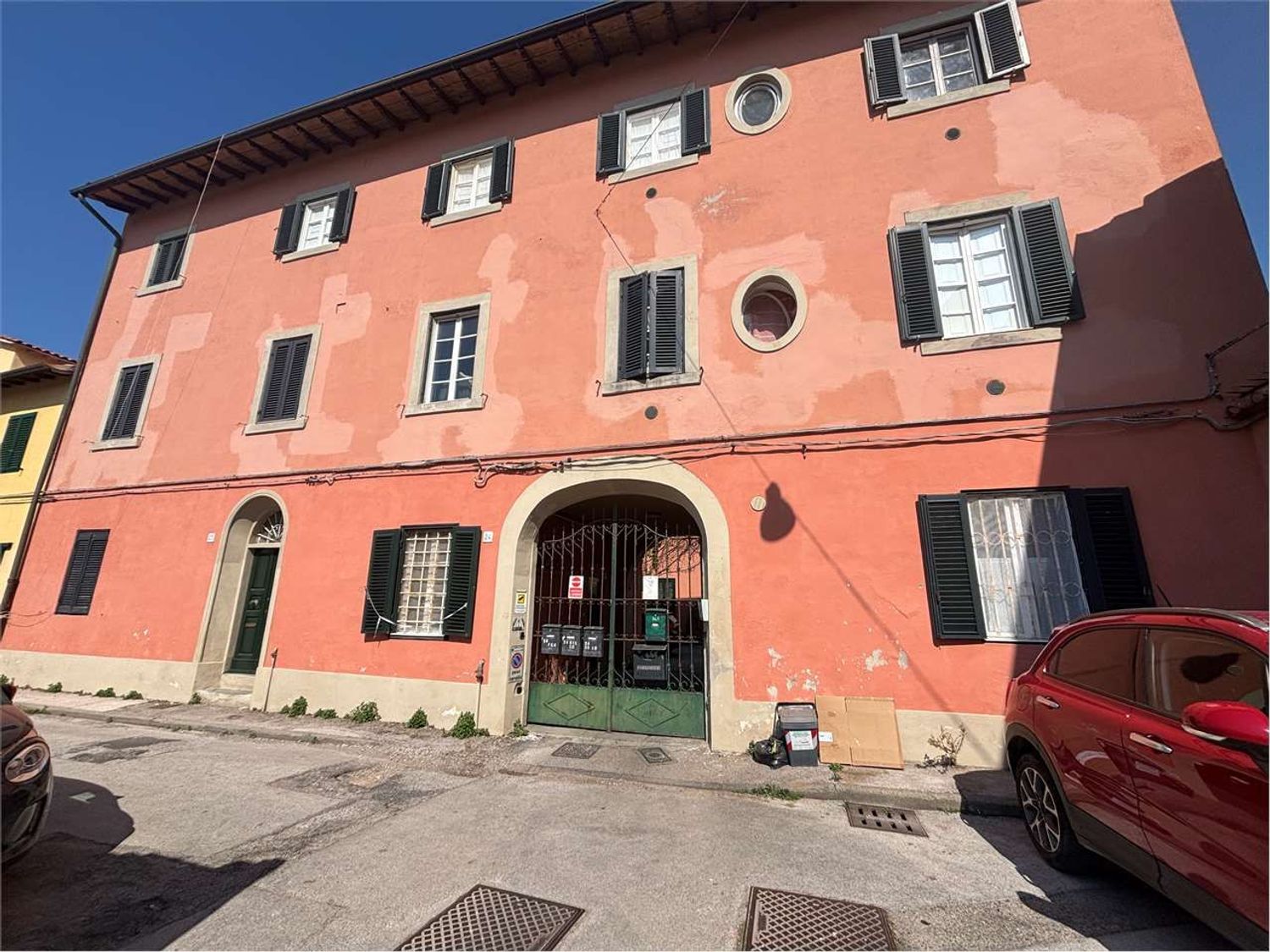 Laboratorio in affitto a Livorno