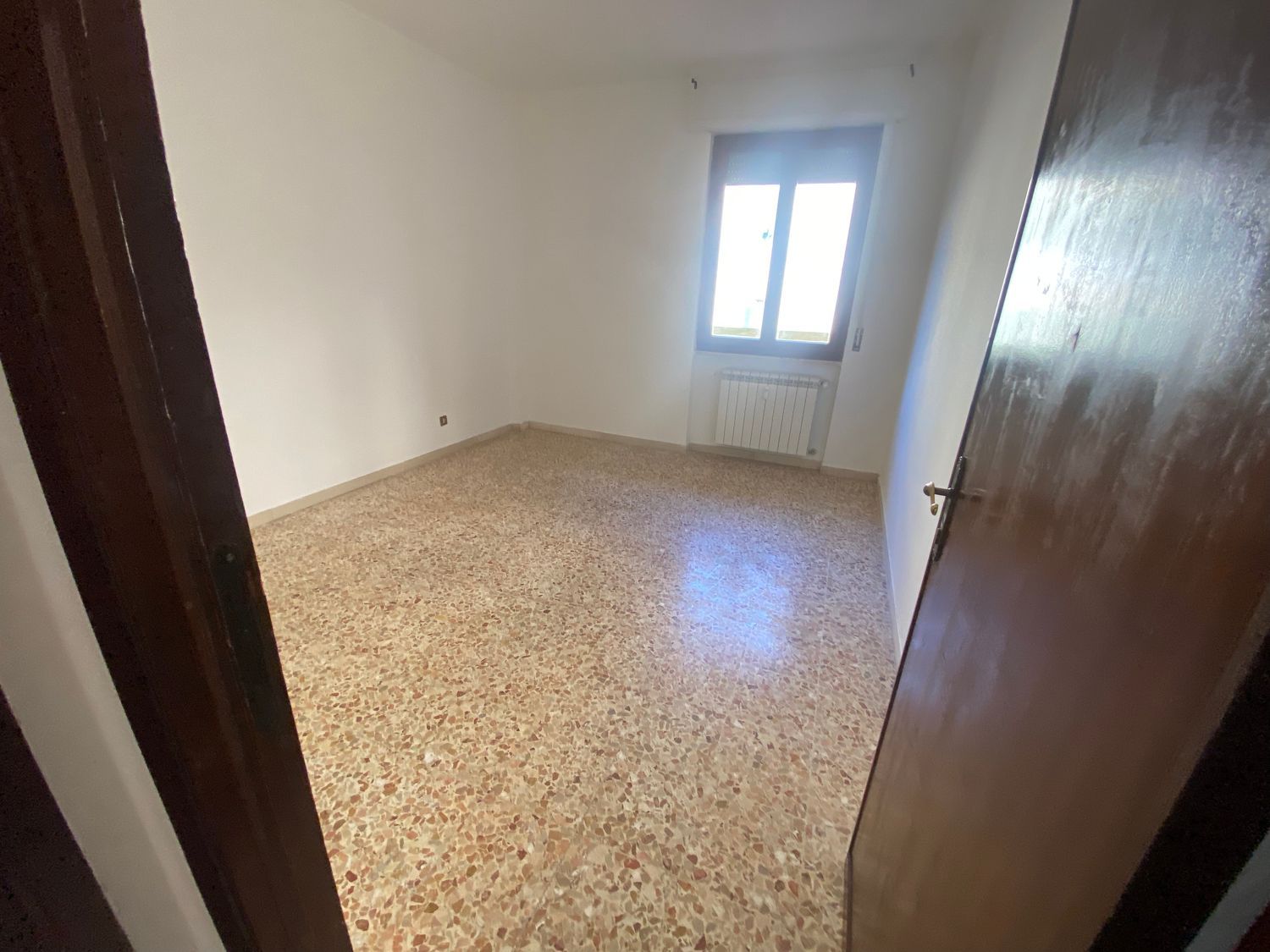 Appartamento con terrazzo, Livorno centro