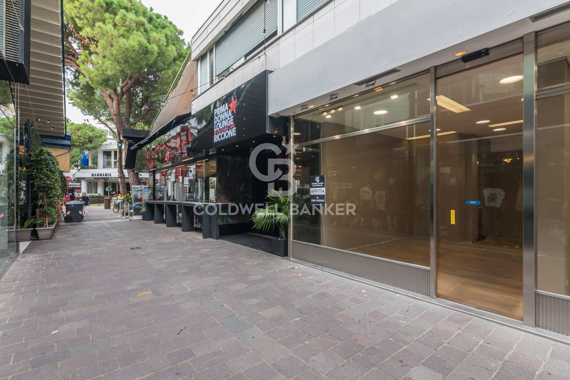 Negozio in affitto a Riccione, CENTRO