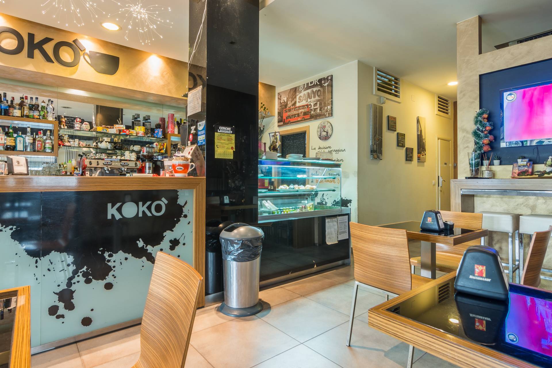 Bar / Caffetteria in vendita a Riccione, PAESE
