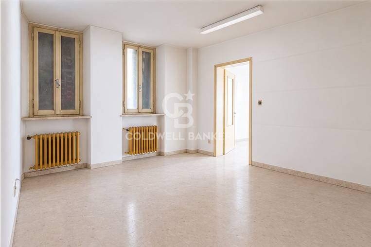 Ufficio in vendita a Rimini, Centro storico