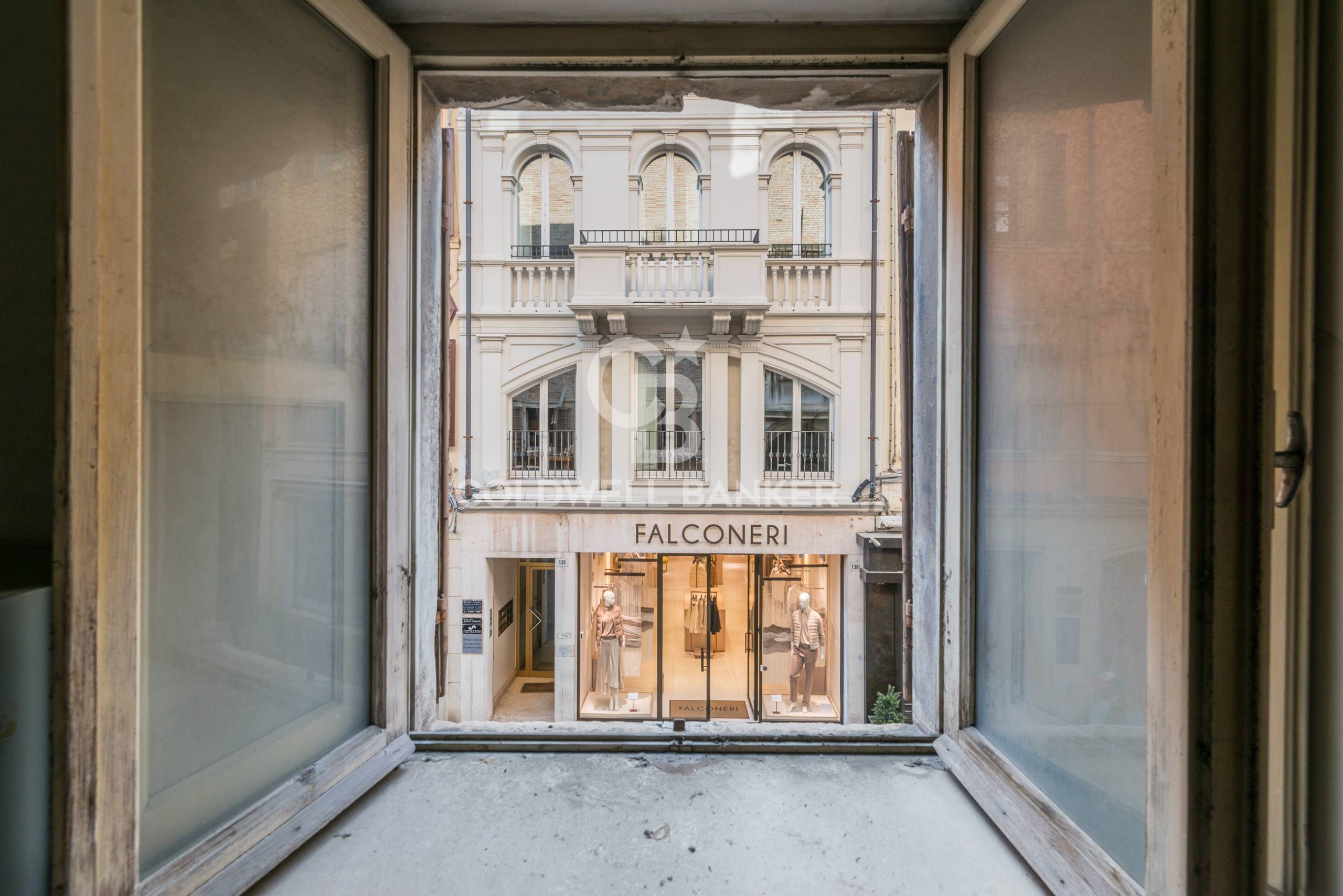 Ufficio in vendita a Rimini, Centro storico