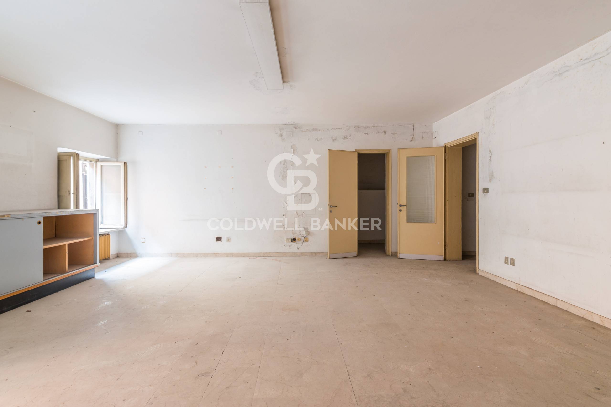 Ufficio in vendita a Rimini, Centro storico