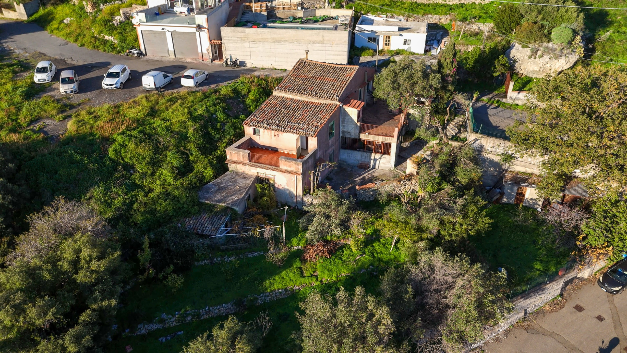 Casa indipendente con giardino in contrada ziretto, Castelmola
