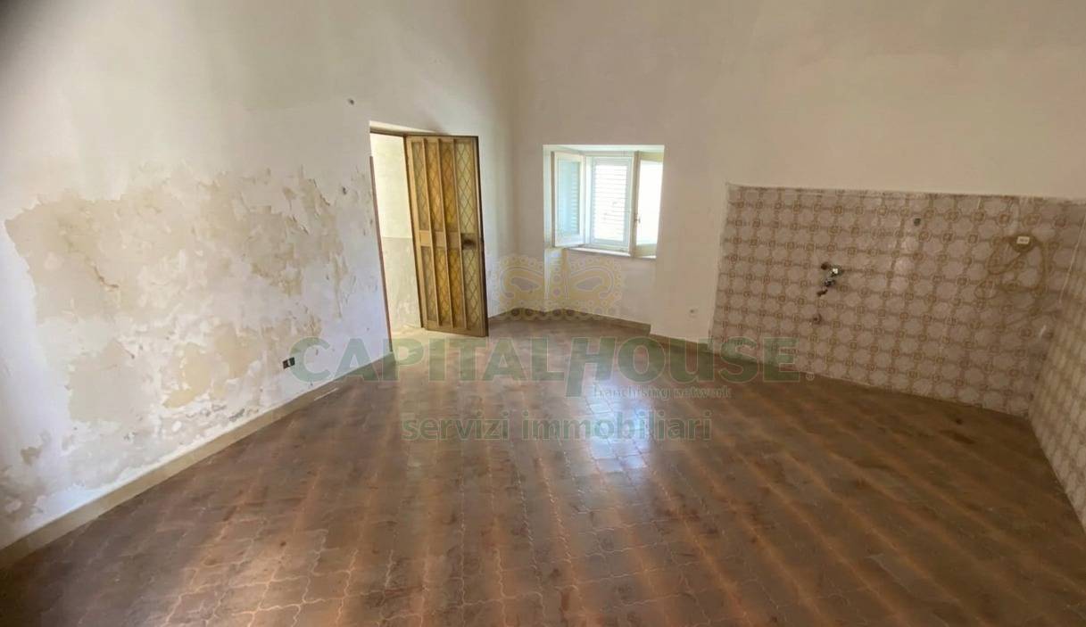 S.Indipendente in vendita a Baronissi, Fusara