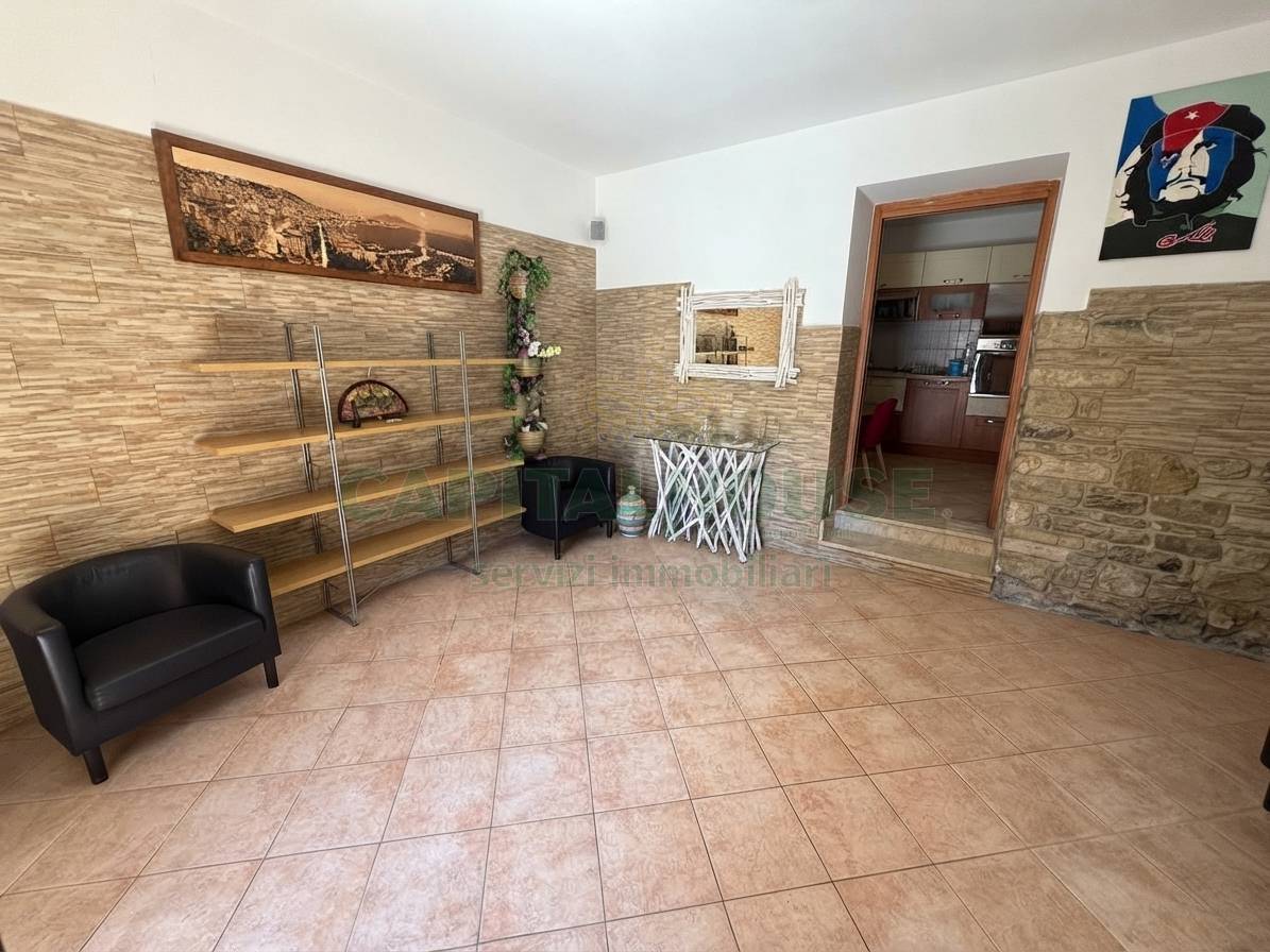 S.Indipendente in vendita a Baronissi, Caprecano
