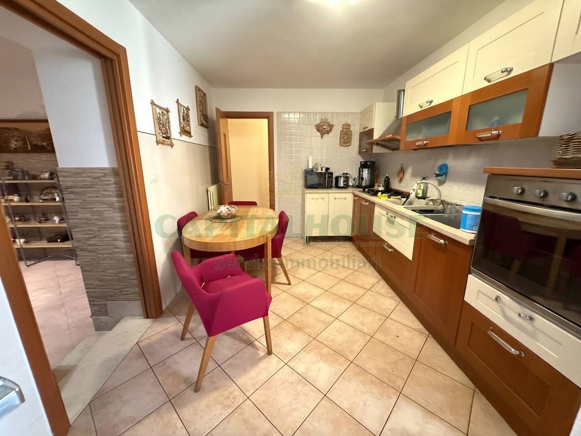 S.Indipendente in vendita a Baronissi, Caprecano