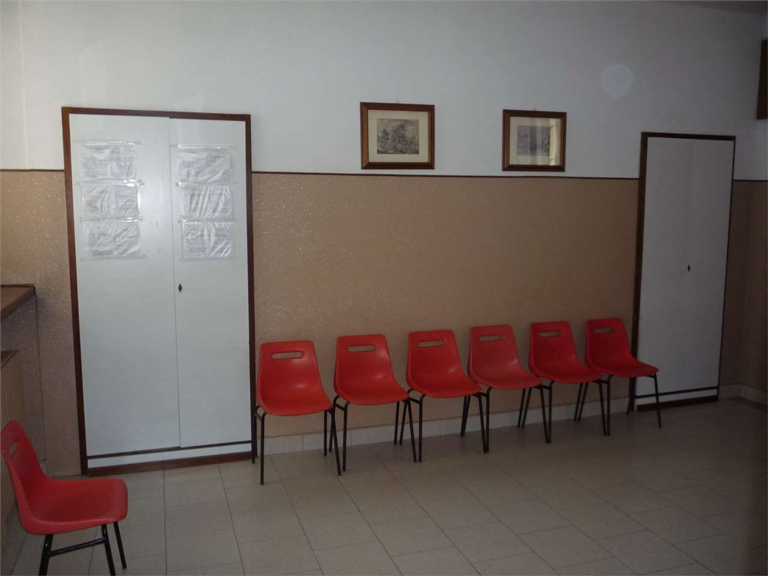 Locale commerciale in vendita a Cesano Maderno