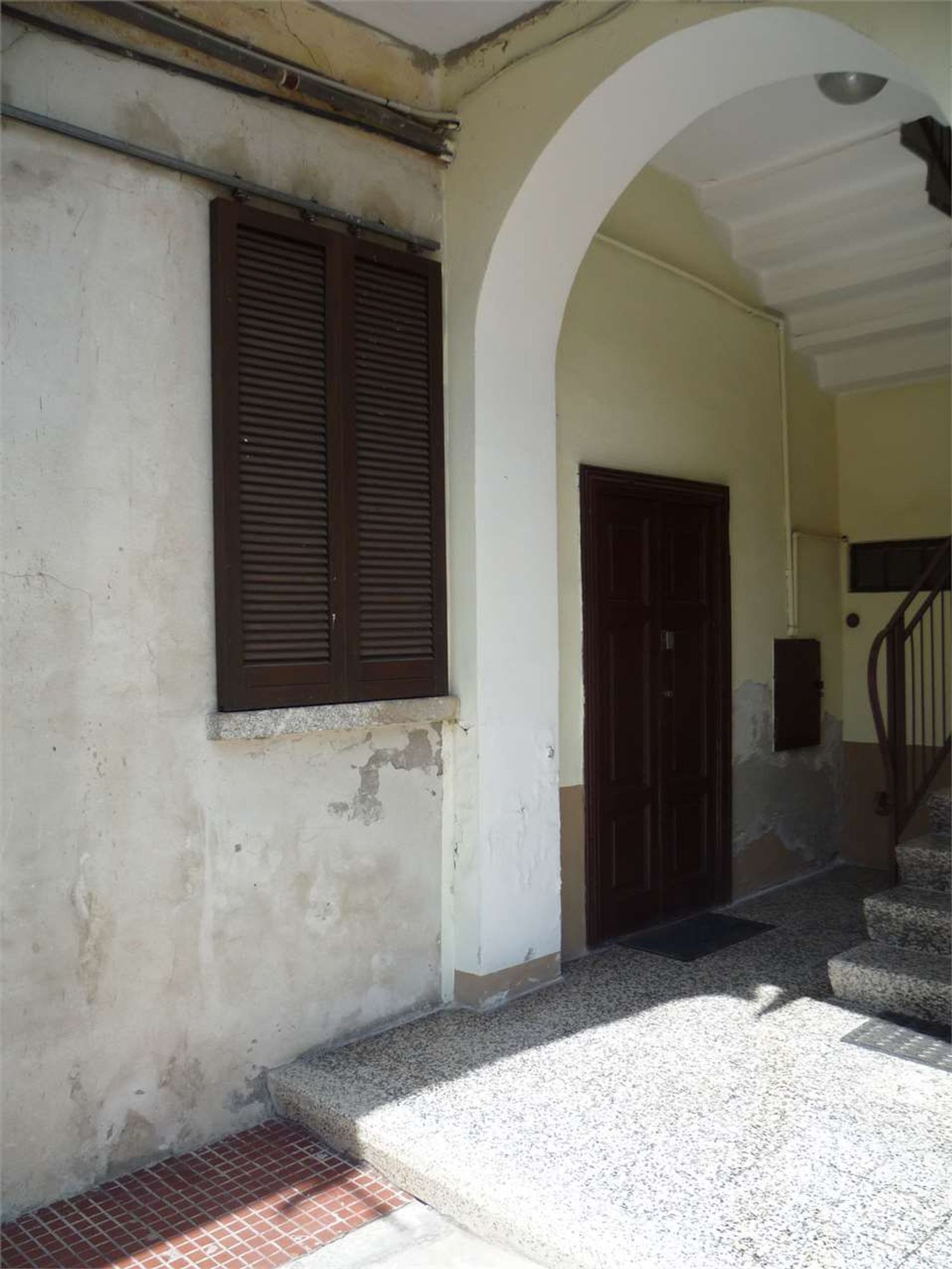 Locale commerciale in vendita a Cesano Maderno