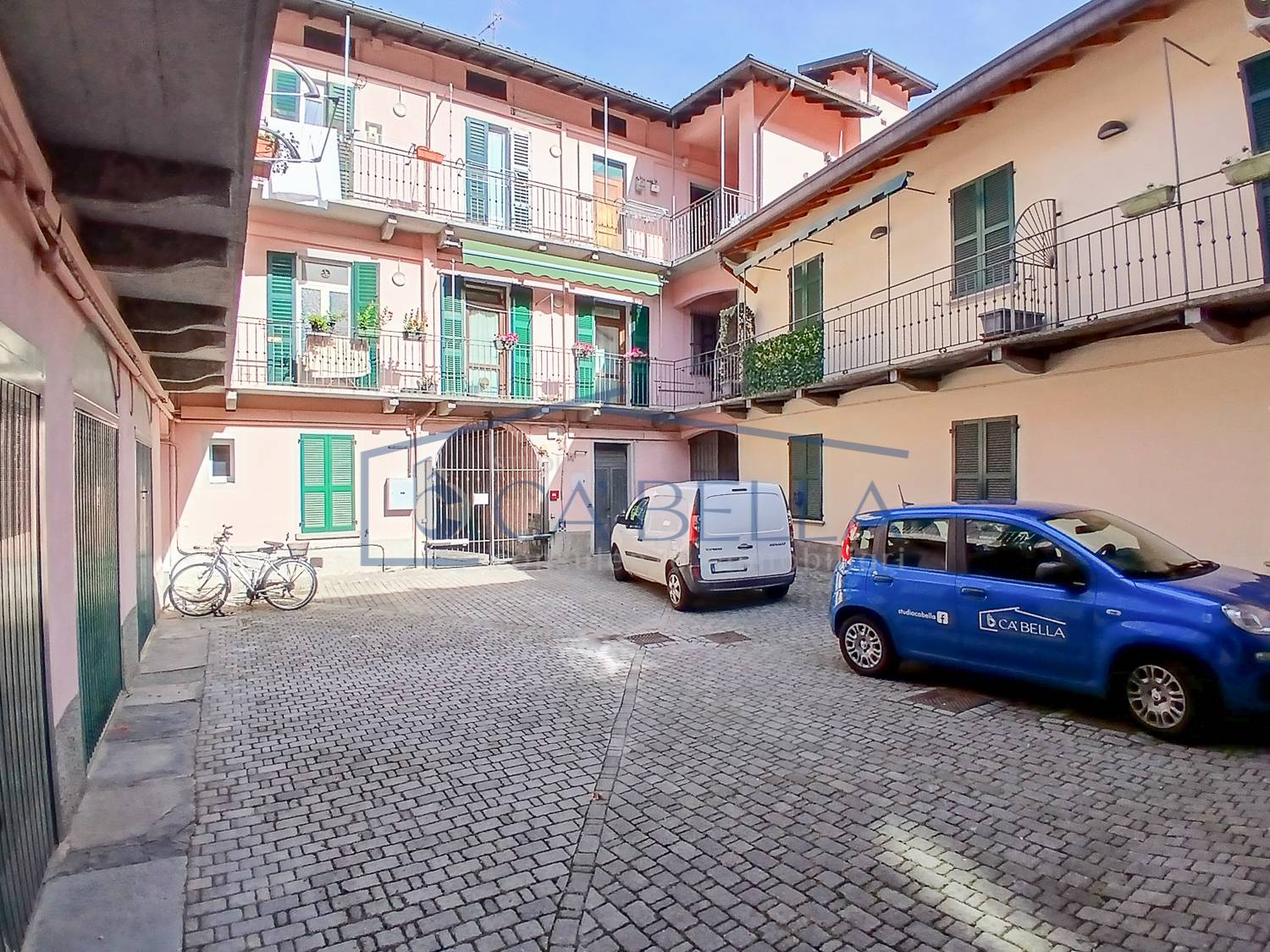 Appartamento in vendita a Como, Centro