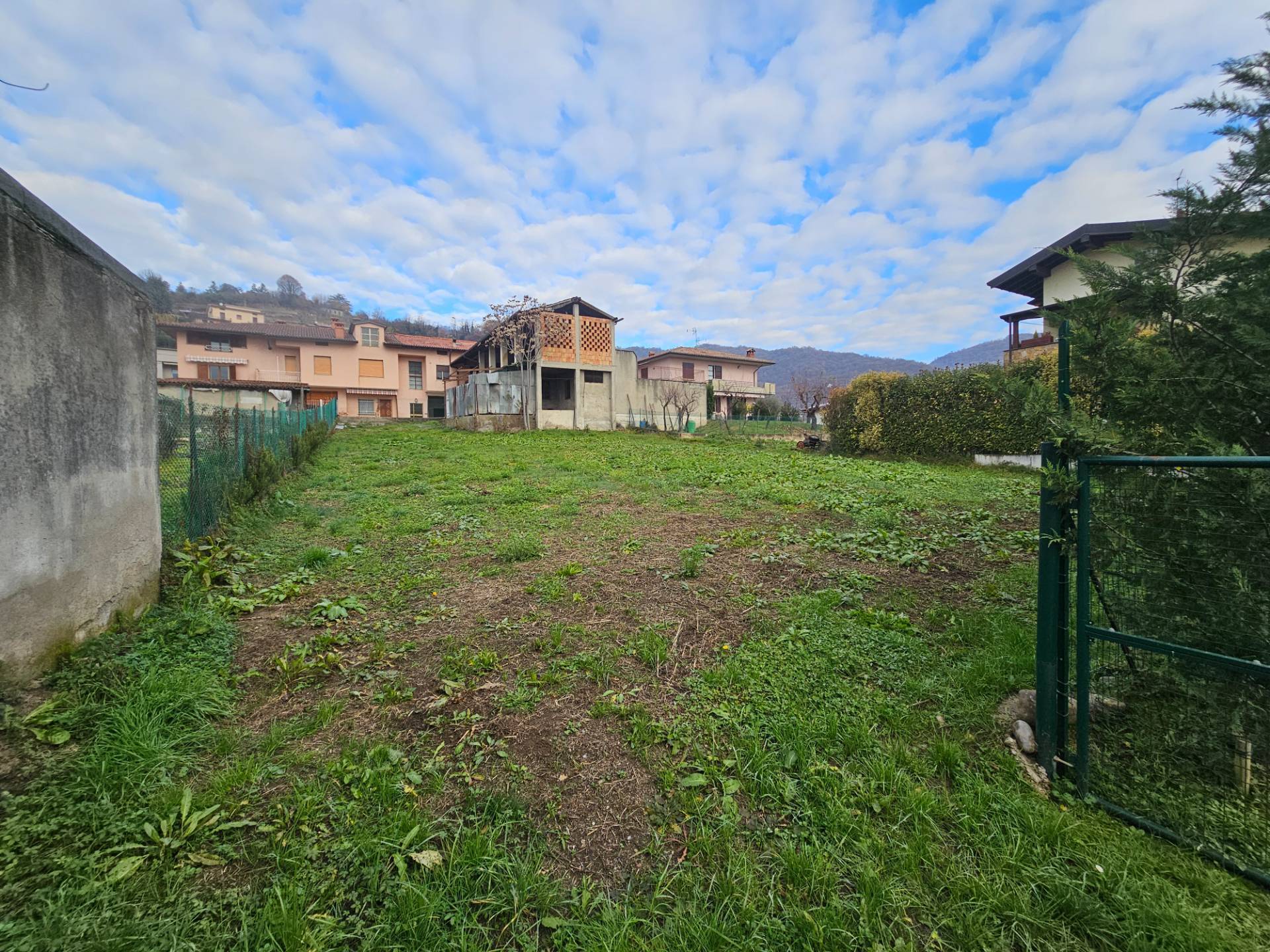 Terreno edificabile in vendita a Chiuduno