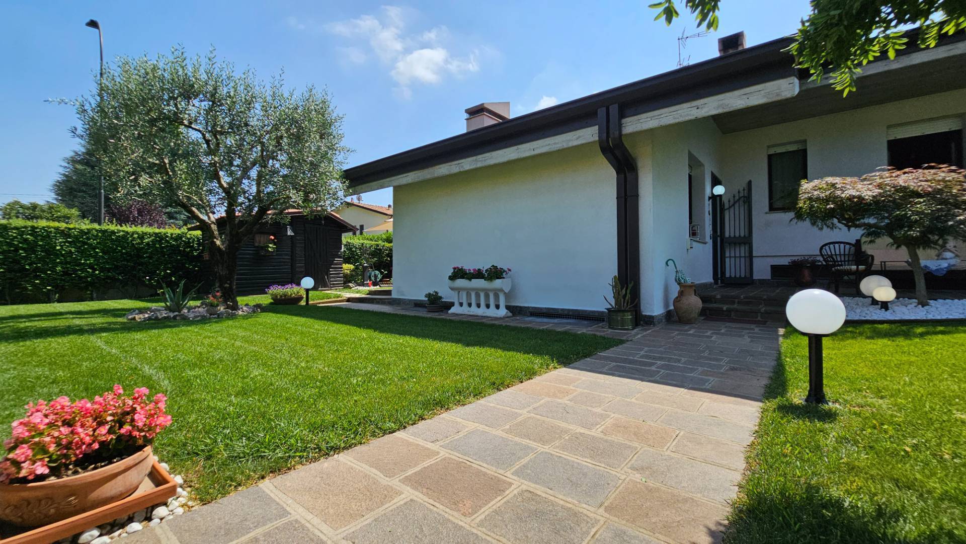 Villa bifamiliare in vendita a Coccaglio