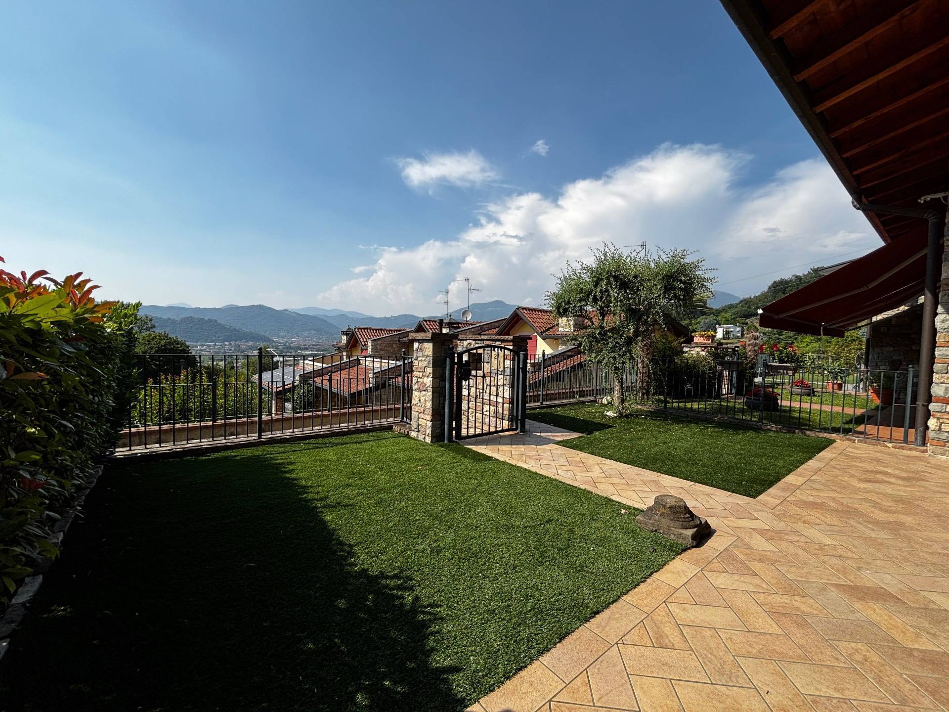 Villa in vendita a Capriolo