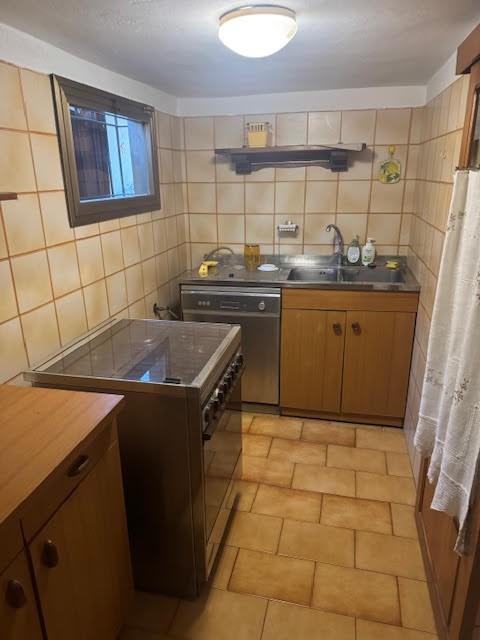 Casa indipendente con giardino, Vicopisano caprona