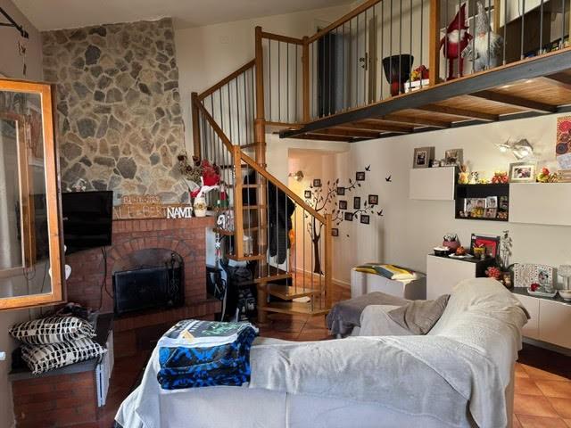 Quadrilocale in vendita a Calci