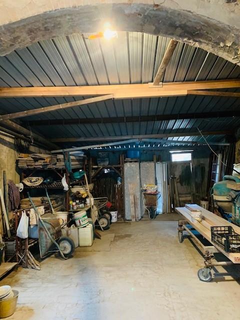 Casa vacanza 5 Locali o pi� in vendita a Calci